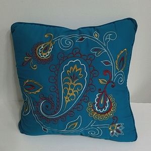 Set of two pillows